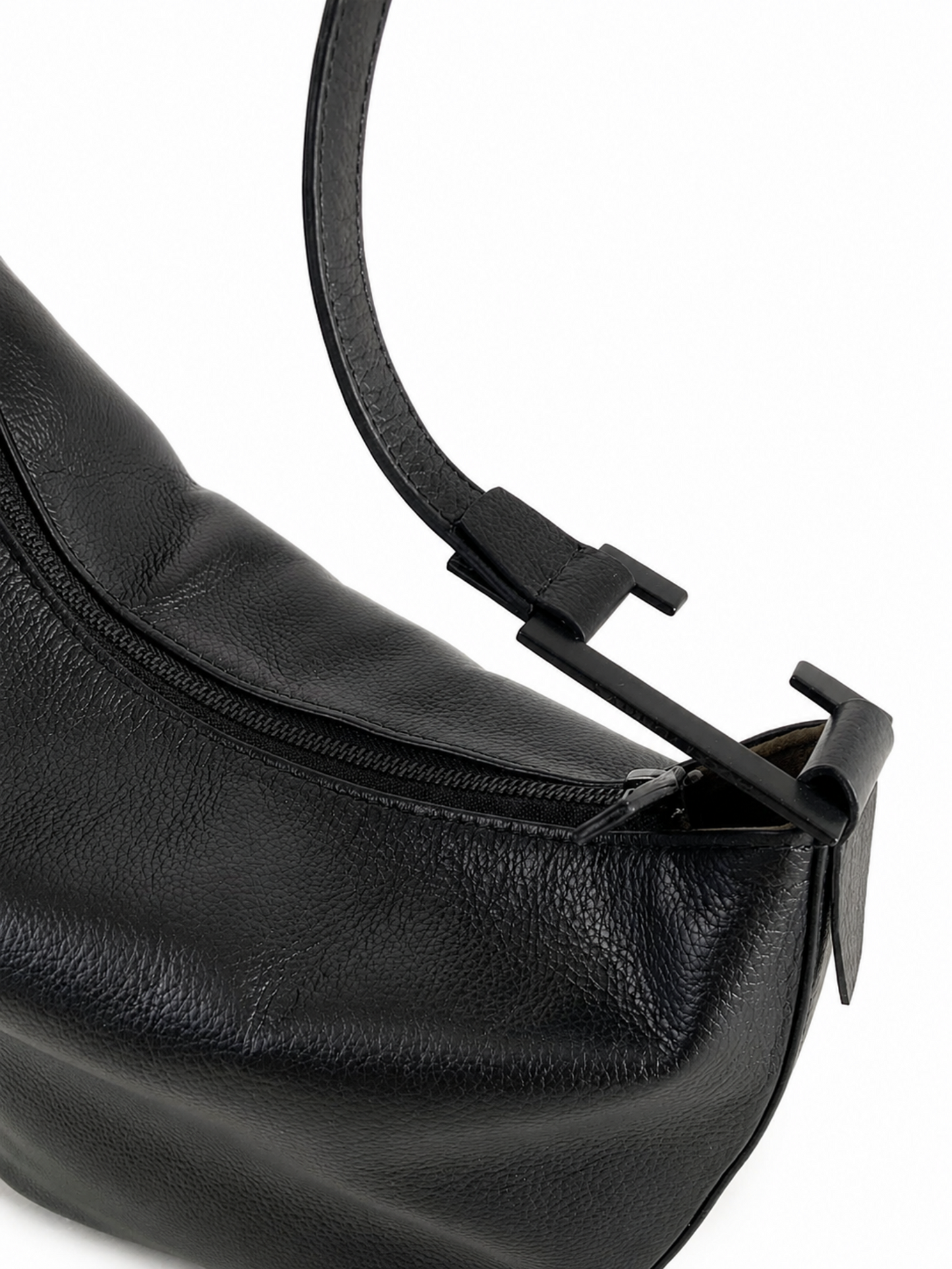 Bolsa Oráculo | Média | Preta e Metal Preto